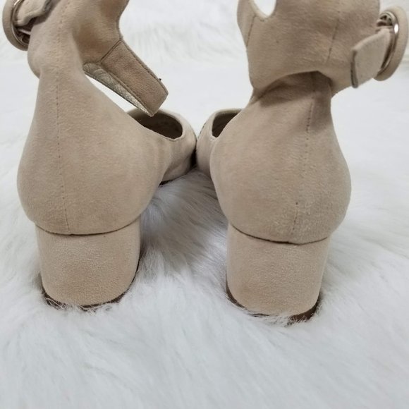 Silent D Leather Suede Embroidered Block Heels NEW - Picture 6 of 8